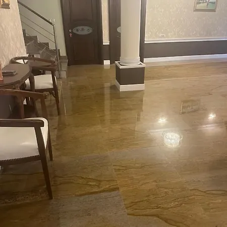 Pensiunea Crina Cristi Si Father Pensjonat