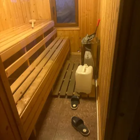 Pensiunea Crina Cristi Si Father Pensjonat *